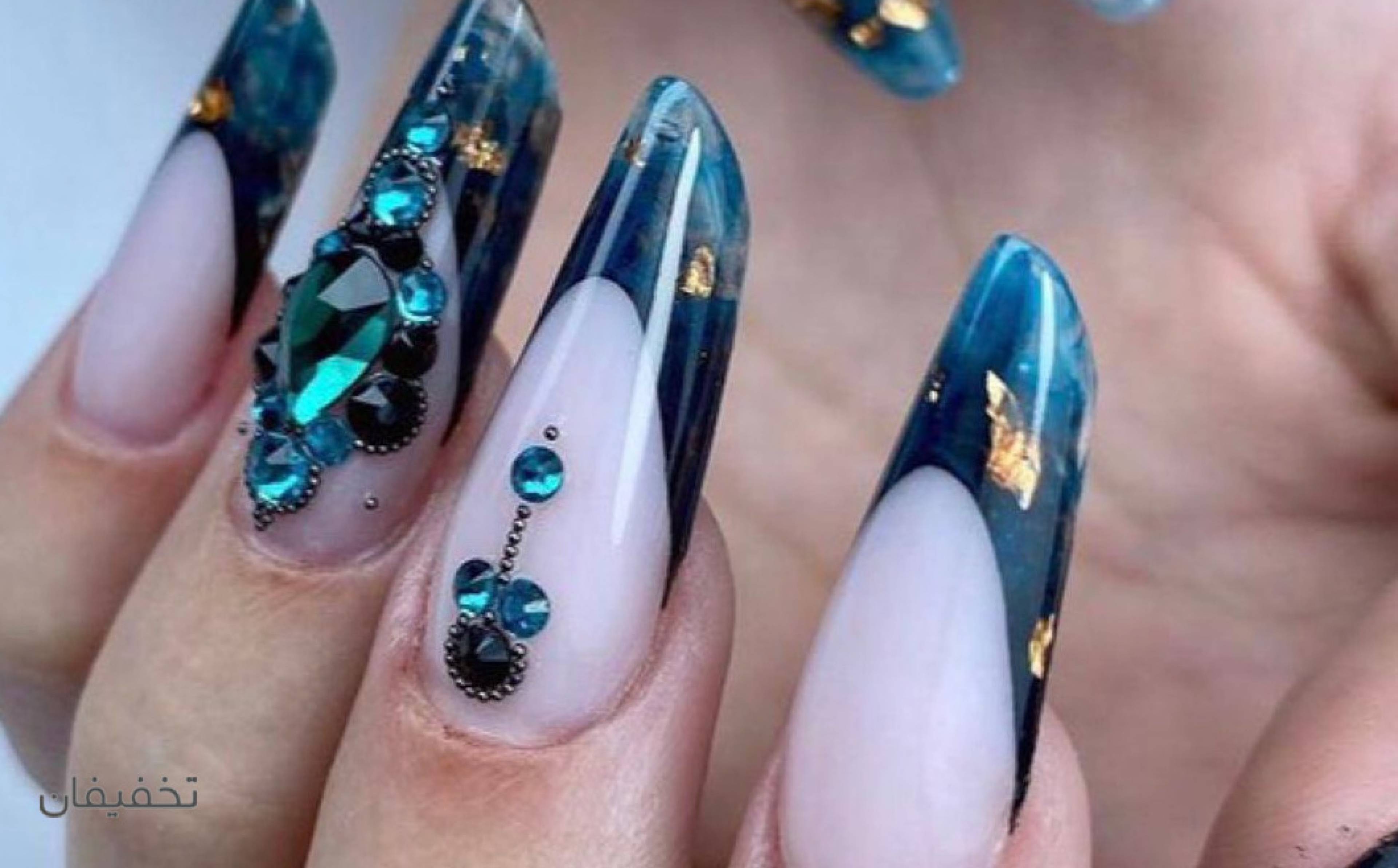 سالن زیبایی ناخن مهتاب