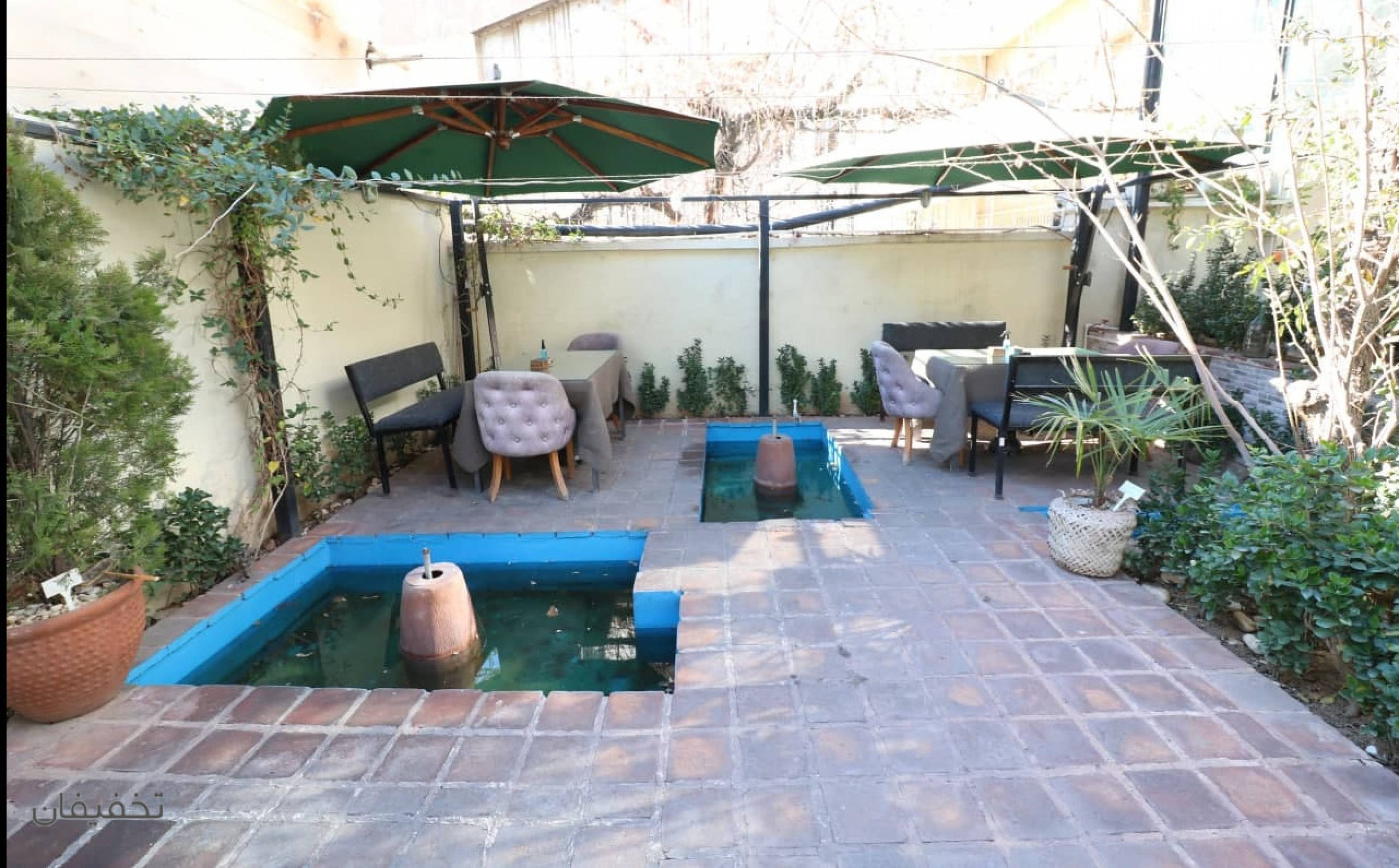 کافه و رستوران خانه سرهنگ