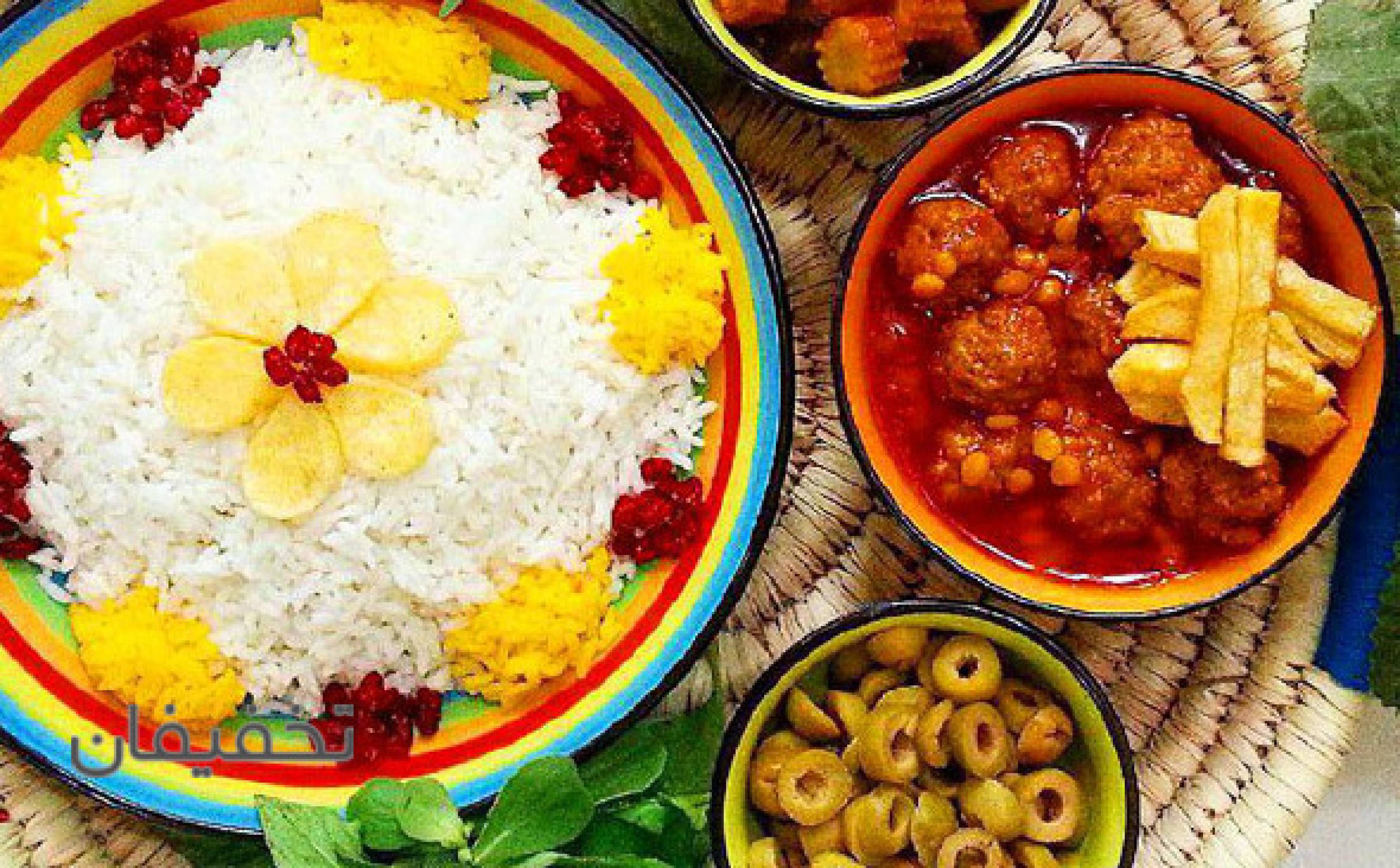 تهیه غذای گیلانه