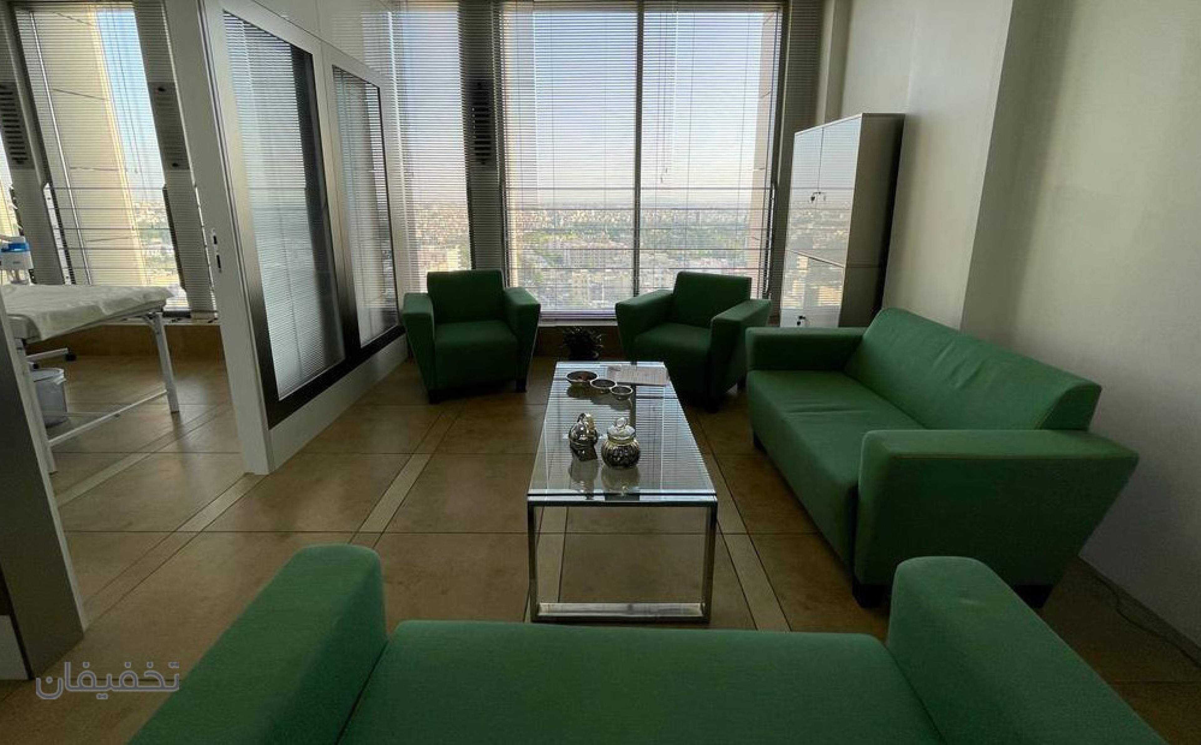 مرکز خدمات زیبایی سارا قربانی