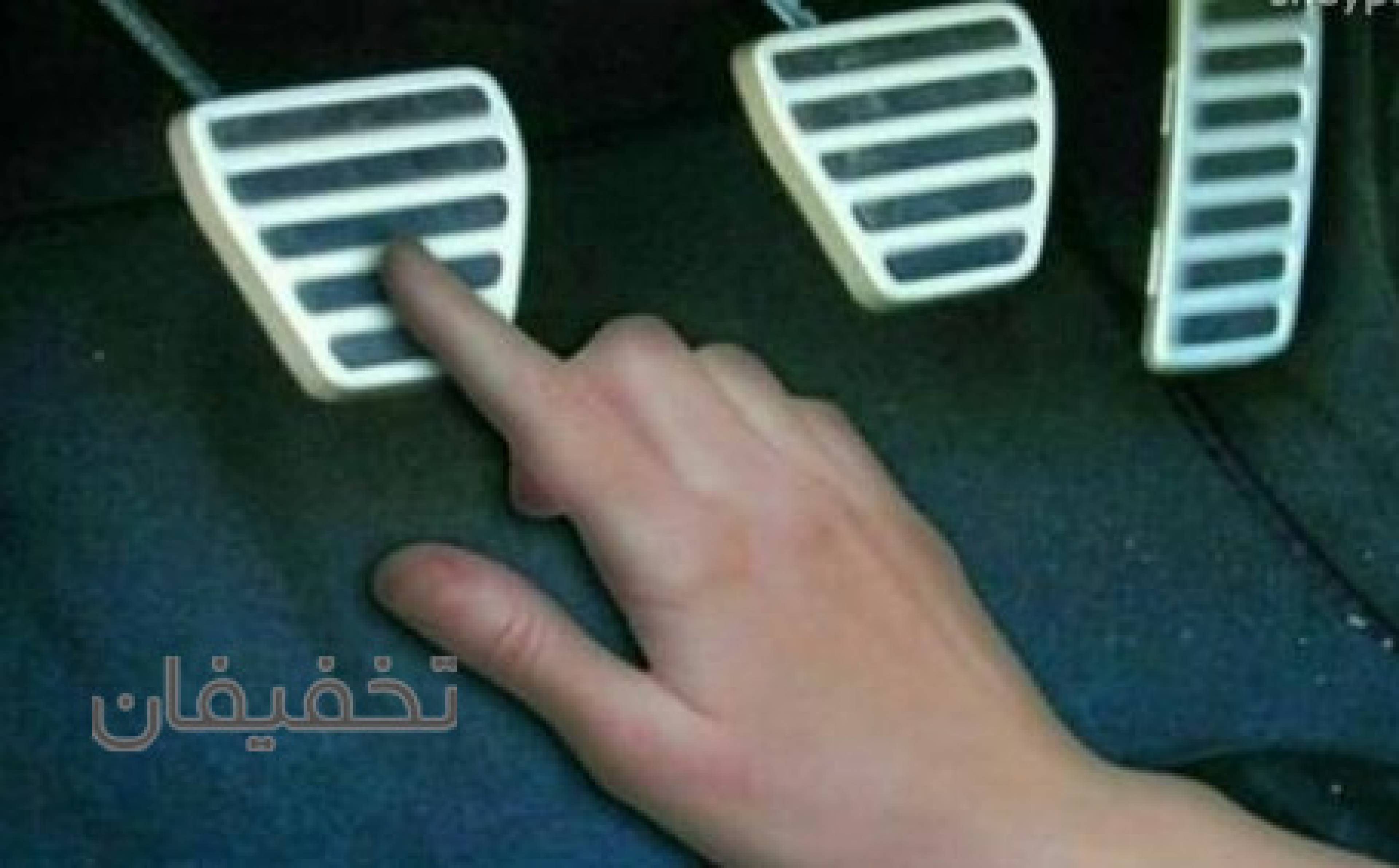 فروش لوازم یدکی خودرو و تعمیر گاه مکانیکی