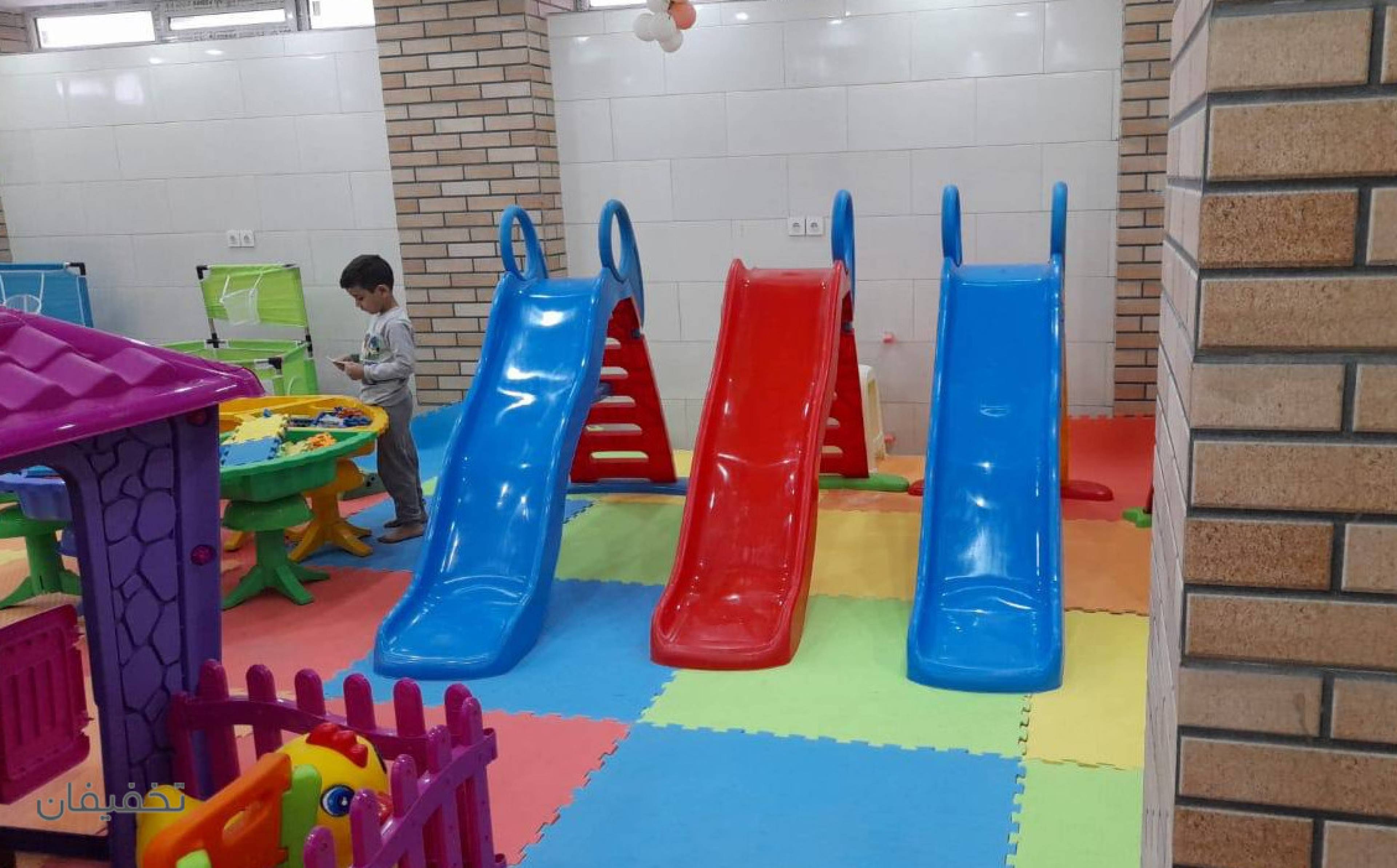 کلبه بازی فرشته های کوچک
