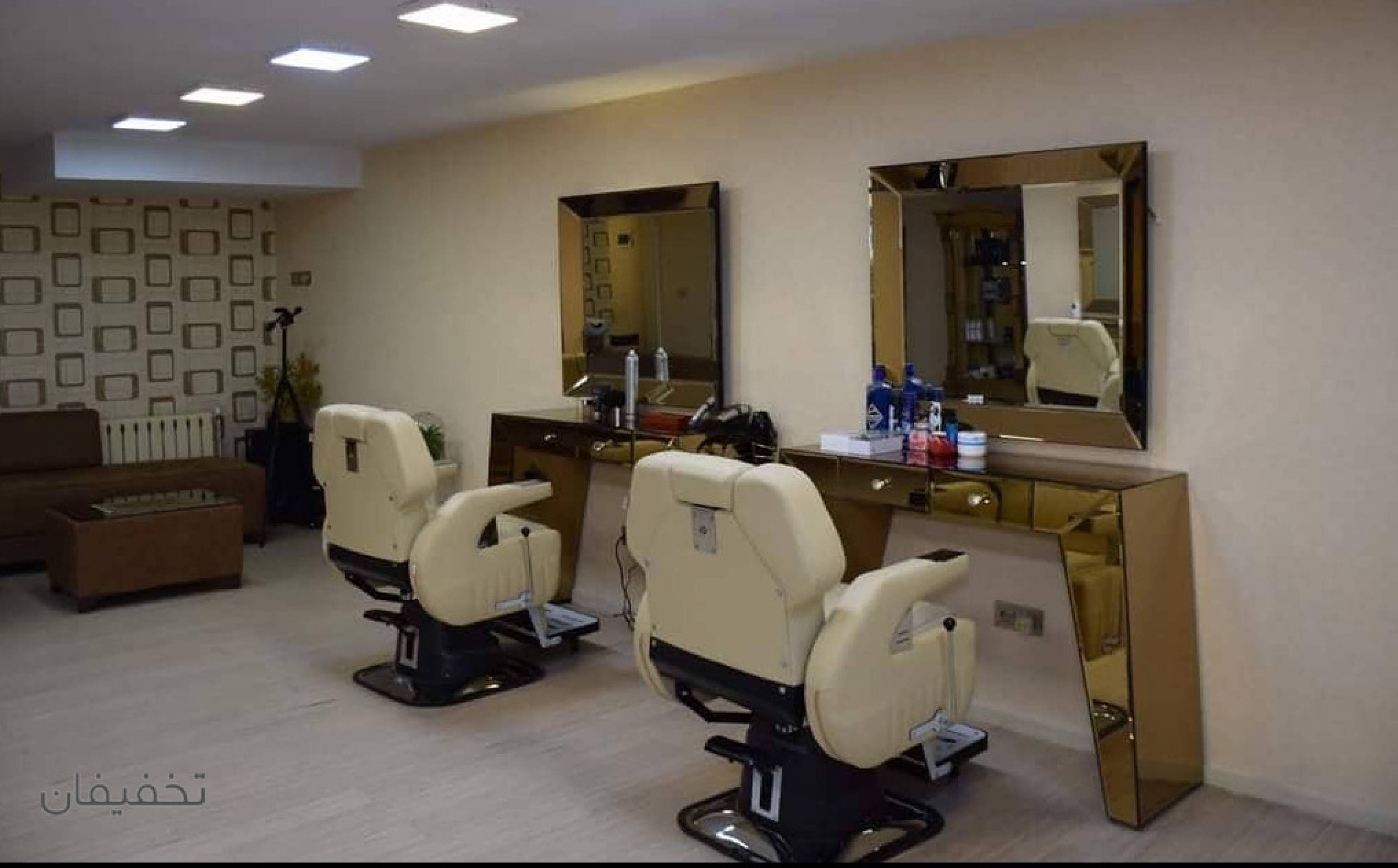 آموزشگاه آرایشگری مردانه آکادمی مهر نیاوران