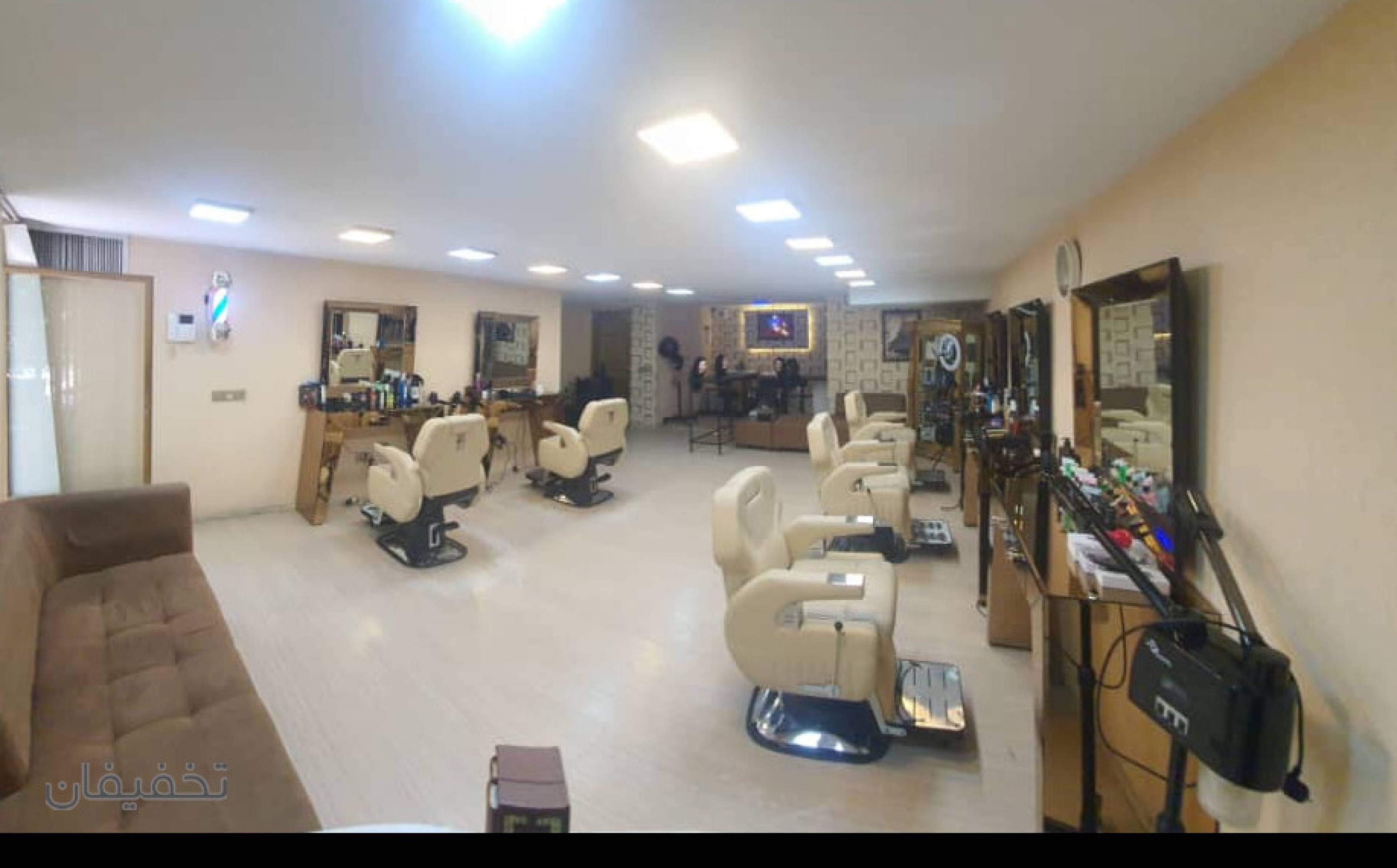 آموزشگاه آرایشگری مردانه آکادمی مهر نیاوران