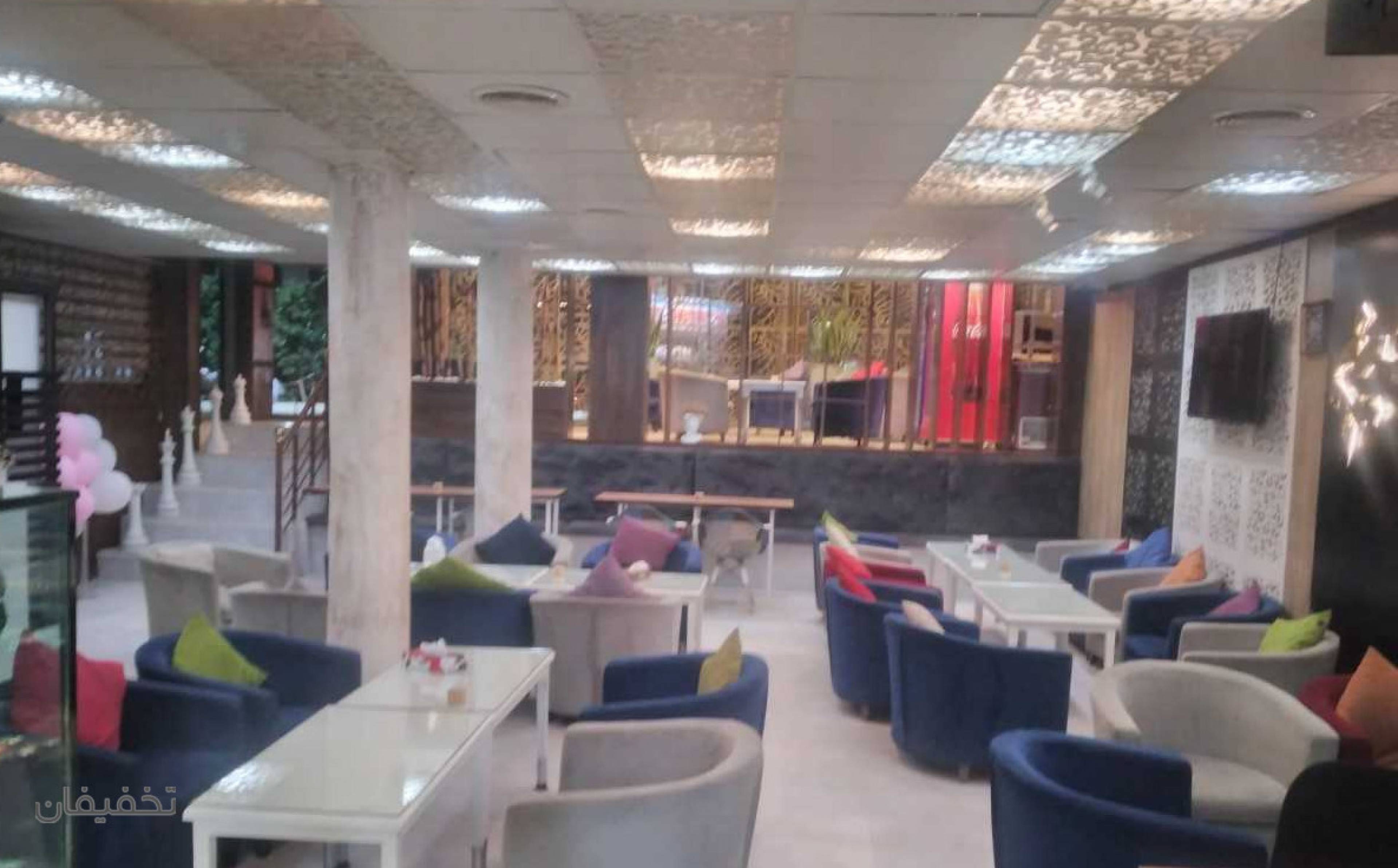 سفره خانه همنشین