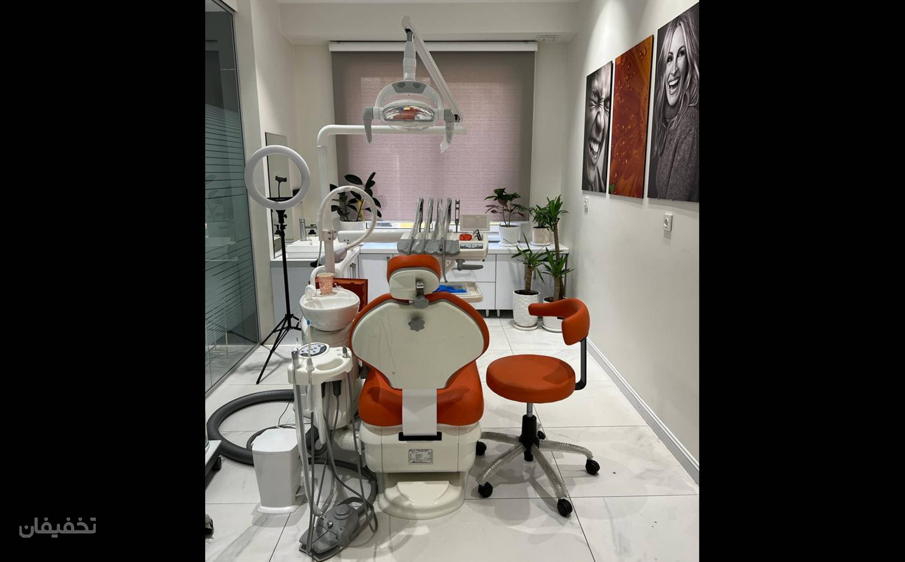 مطب دندانپزشکی دکتر میلاد صادقی