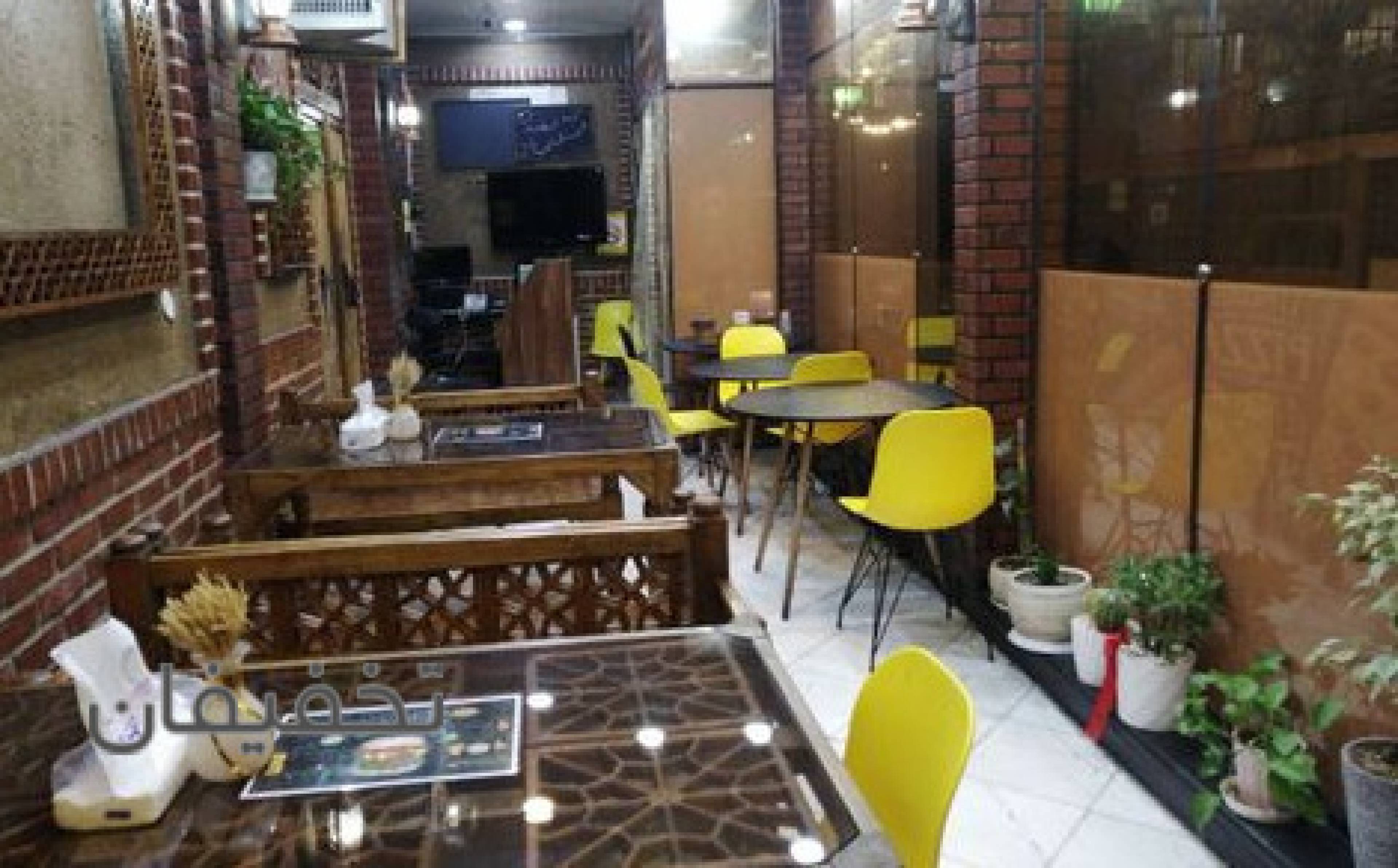 فست فود گرین (دولت آباد)