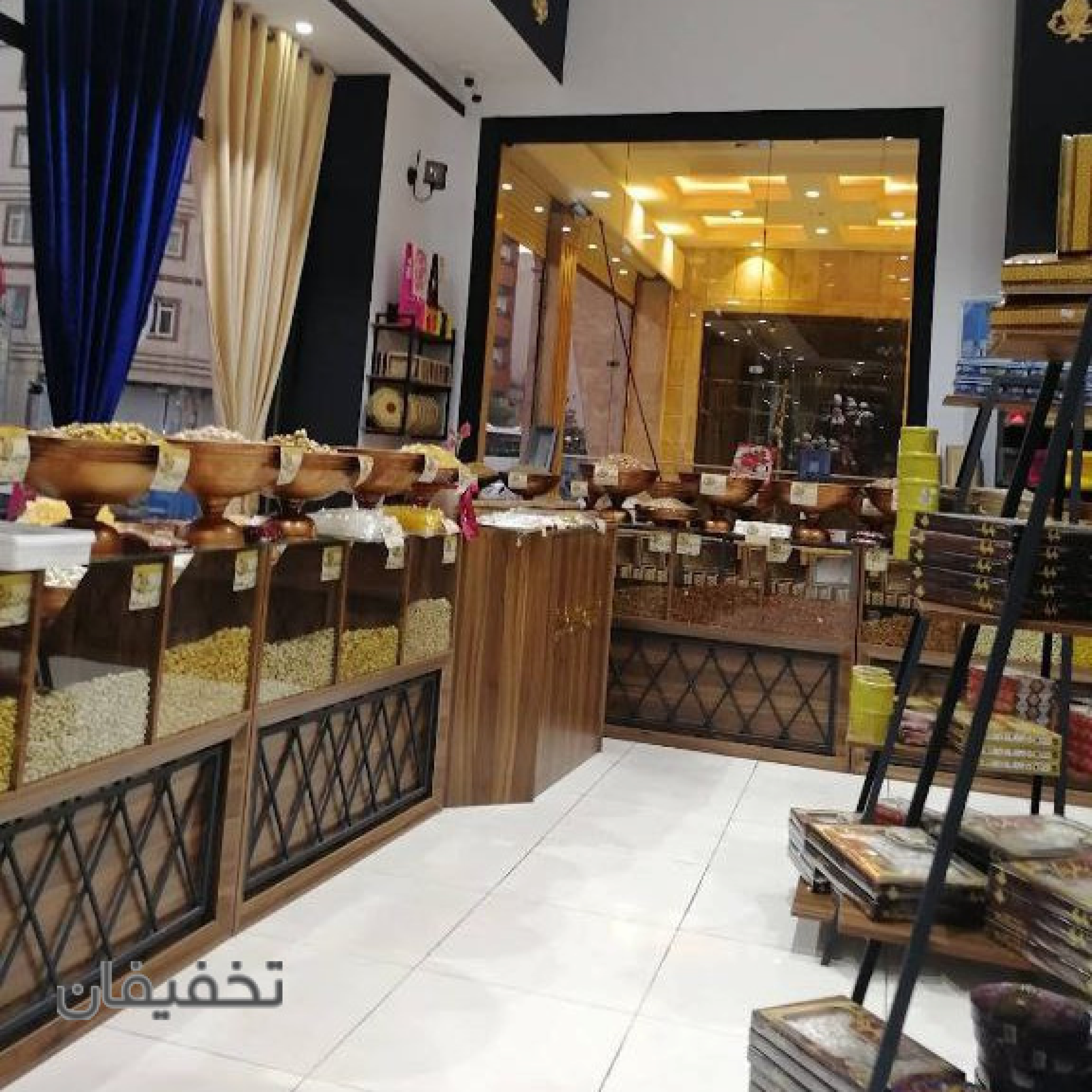 شیرینی و آجیل اصل تبریز شهرک شریعتی